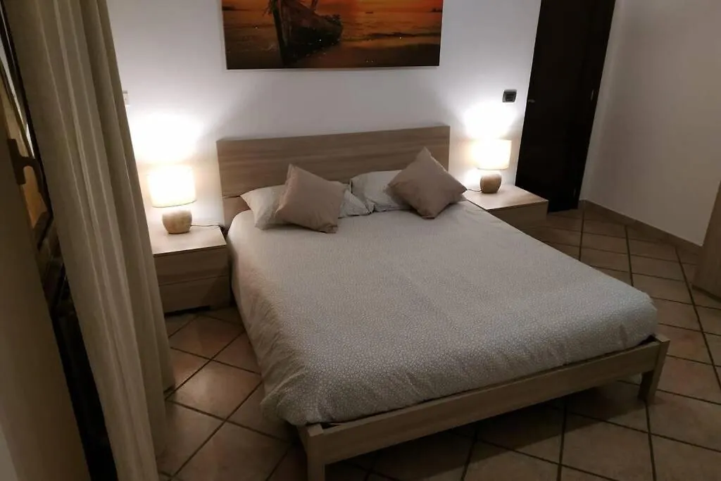 Appartamento Camera confortevole tra Roma e Ostia Acilia